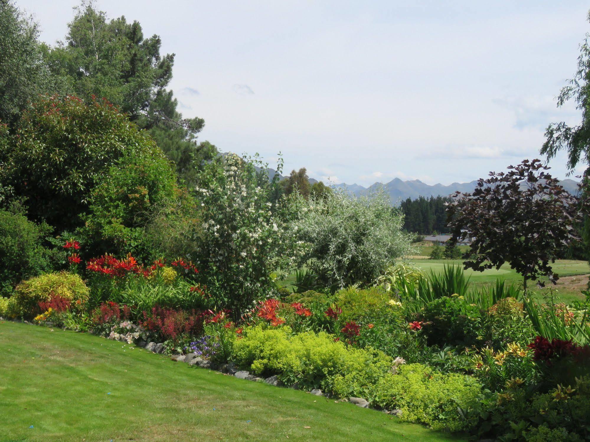 Marchmont Gardens Bed & Breakfast Hanmer Springs Exterior foto